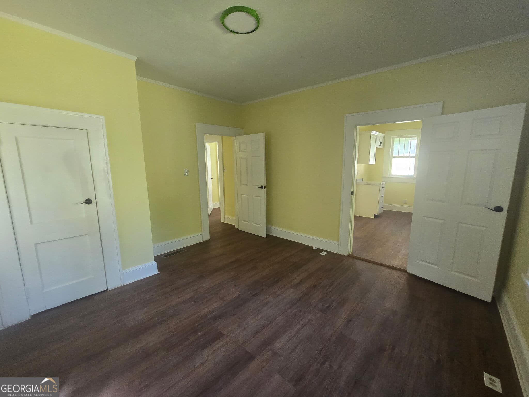 2 bedroom, 1 bathroom, 1,039 sq ft single family residence for sale at 217 W 2nd Avenue, Albany, GA 31701 — photo 9