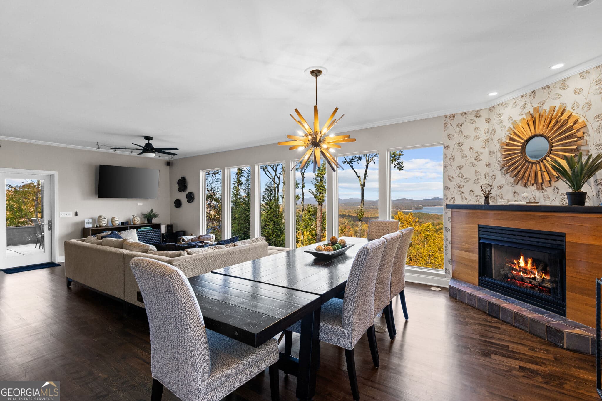 4 bedroom, 4 bathroom, 3,395 sq ft single family residence for sale at 723 Ripshin Heights, Blue Ridge, GA 30513 — photo 9