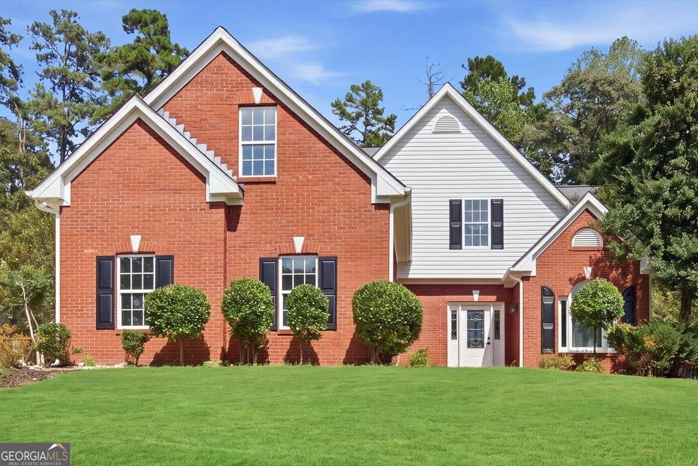 4 bedroom, 2.5 bathroom, 2,707 sq ft single family residence for sale at 890 Hiram Davis Road, Lawrenceville, GA 30045 — photo 1 of 42
