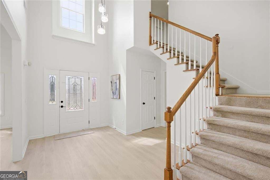 4 bedroom, 2.5 bathroom, 2,707 sq ft single family residence for sale at 890 Hiram Davis Road, Lawrenceville, GA 30045 — photo 4