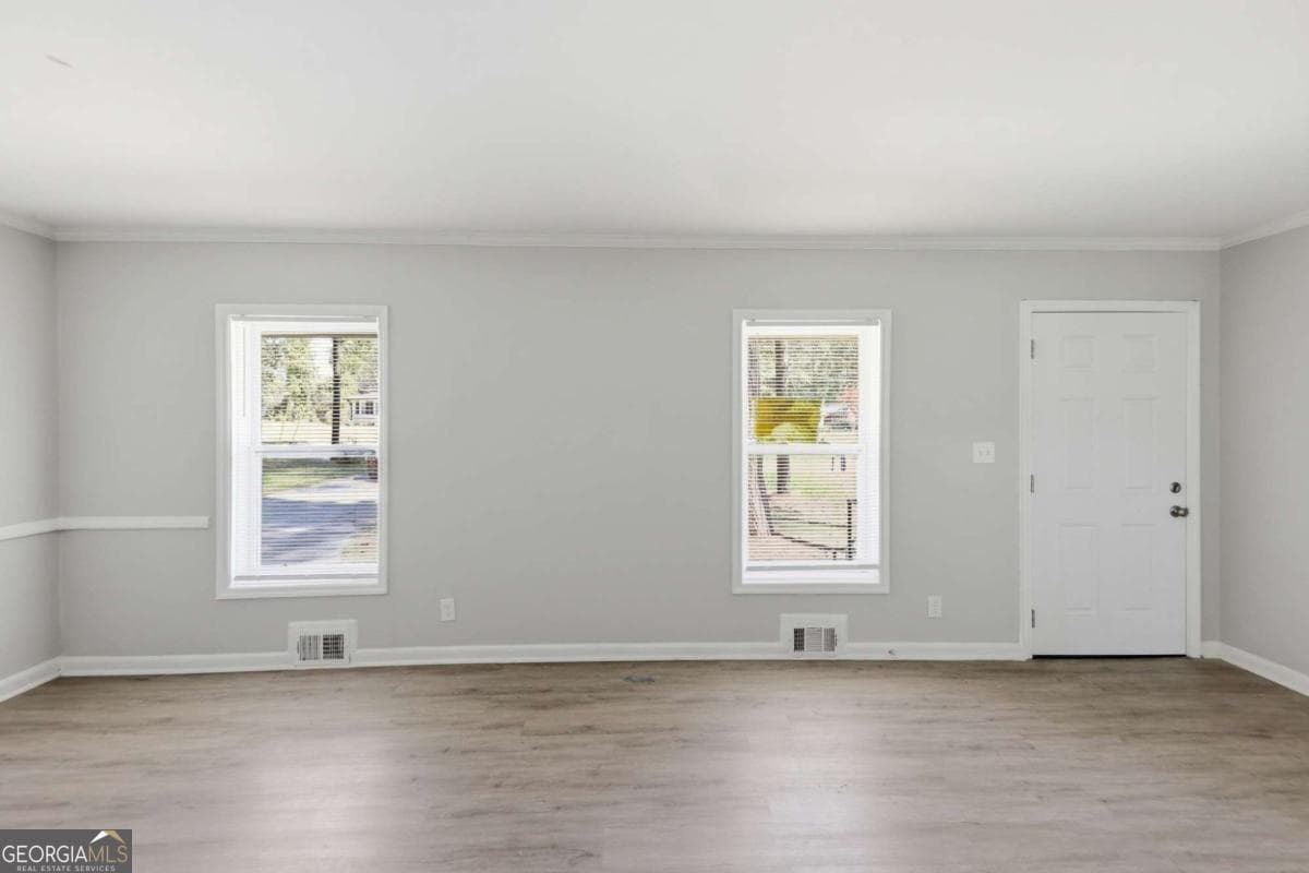 3 bedroom, 2 bathroom, 1,742 sq ft single family residence for sale at 1939 Shepherd Circle, Atlanta, GA 30311 — photo 5