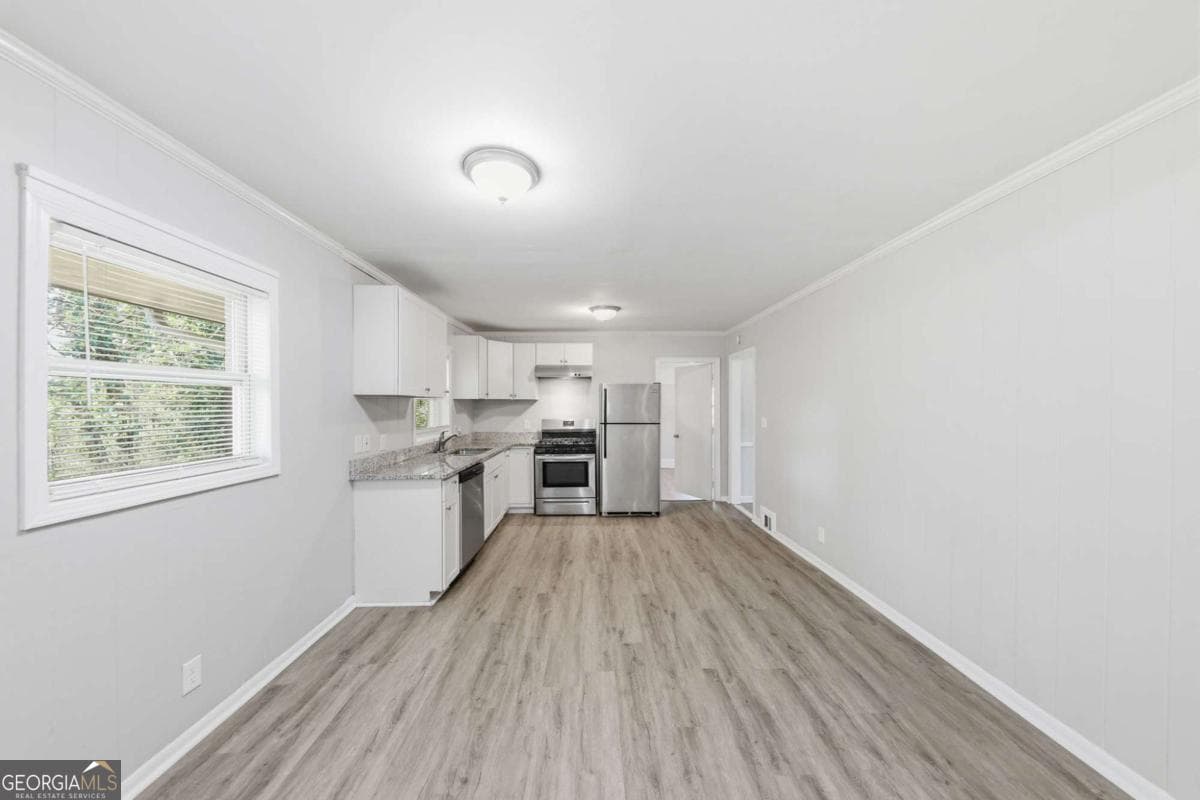 3 bedroom, 2 bathroom, 1,742 sq ft single family residence for sale at 1939 Shepherd Circle, Atlanta, GA 30311 — photo 10