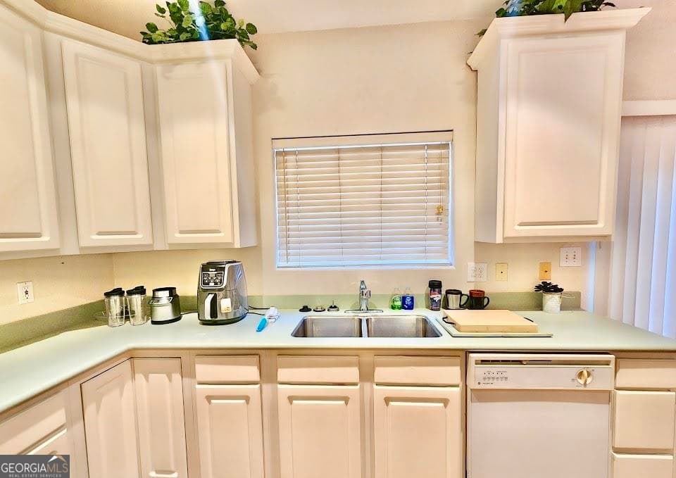 2 bedroom, 2 bathroom, 1,557 sq ft single family residence for sale at 144 Garden Walk, Stockbridge, GA 30281 — photo 8