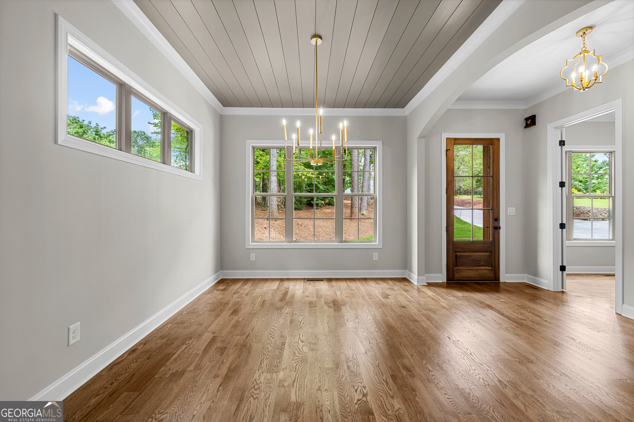 4 bedroom, 3.5 bathroom, 2,835 sq ft single family residence for sale at 118 Sunny Point Circle, Lagrange, GA 30240 — photo 9