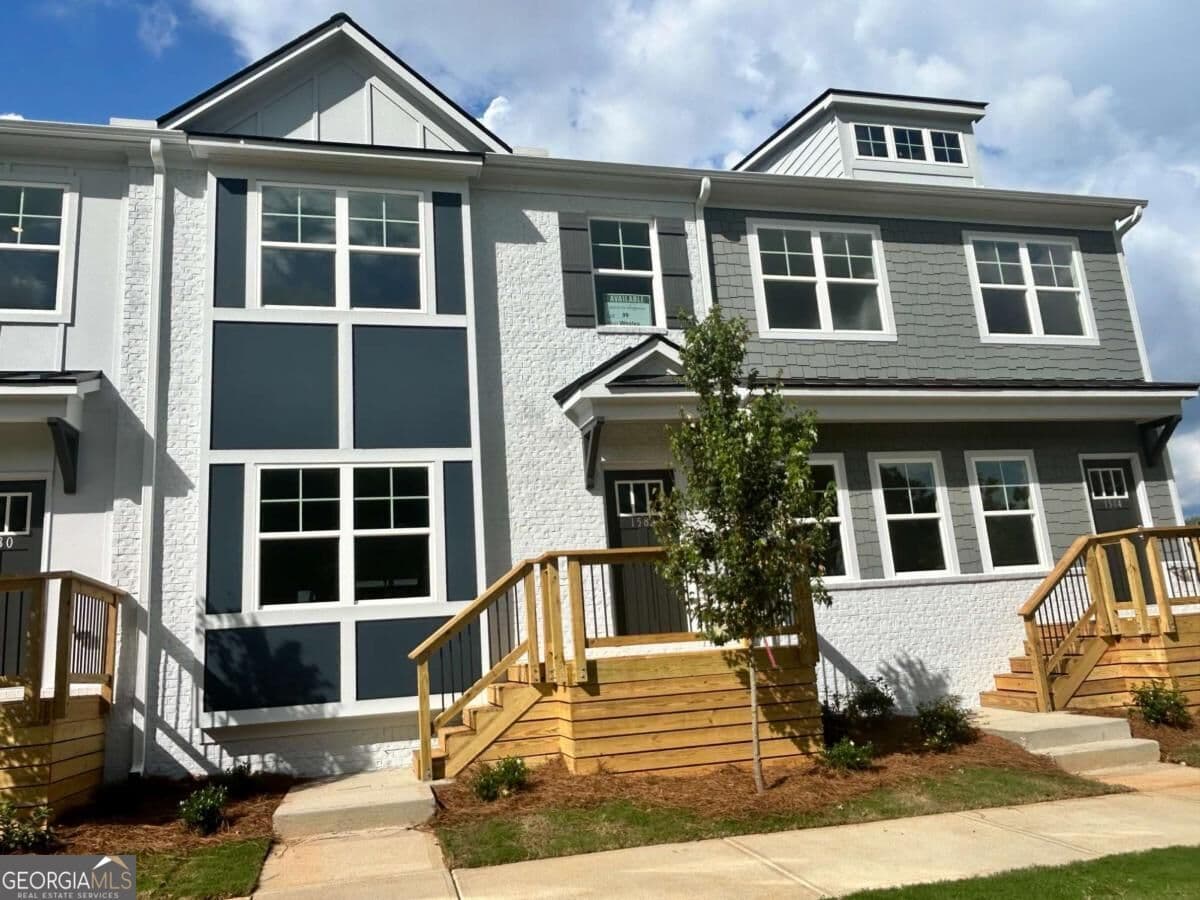 4 bedroom, 3.5 bathroom, 1 sq ft townhouse for sale at 1584 Salem Drive 100, Conyers, GA 30013 — photo 5