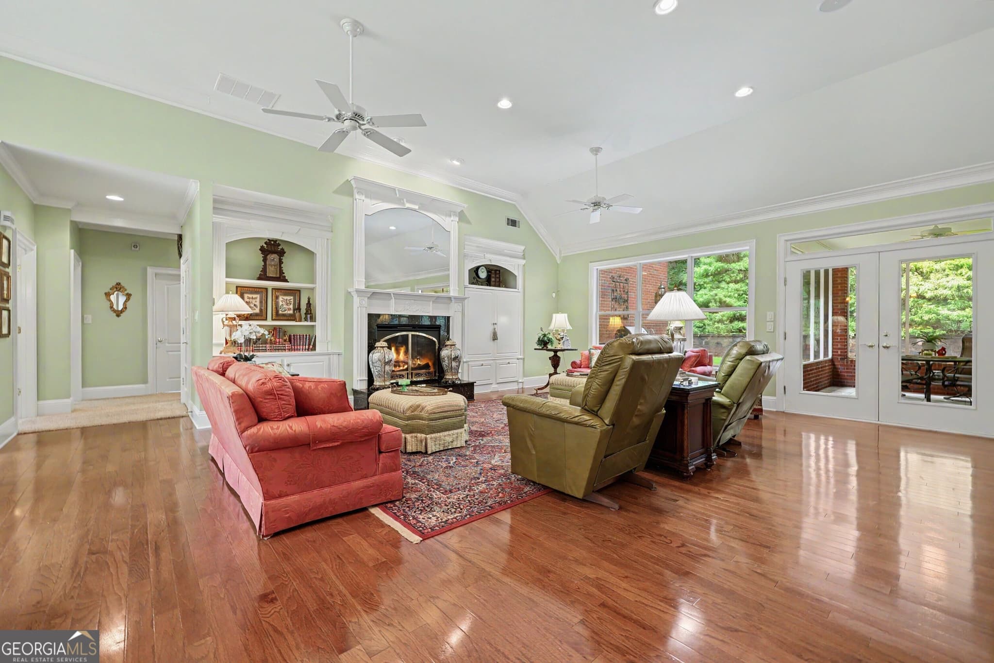 4 bedroom, 3 bathroom, 3,130 sq ft single family residence for sale at 272 Glen Lake Drive, Hoschton, GA 30548 — photo 10