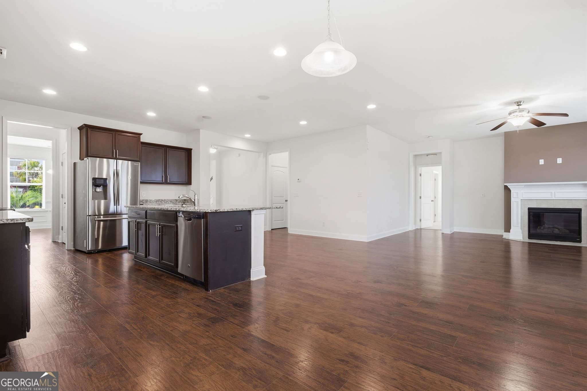 4 bedroom, 3.5 bathroom, 3,506 sq ft single family residence for sale at 105 Grimsby Road, Savannah, GA 31407 — photo 7