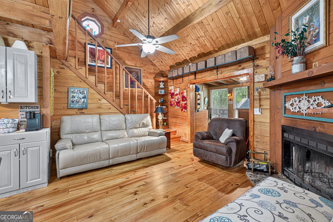 3 bedroom, 2 bathroom, 1,170 sq ft cabin,single family residence for sale at 249 Monroe Ridge Road, Sautee Nacoochee, GA 30571 — photo 6