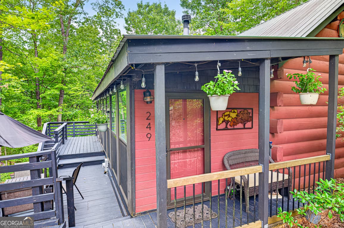 3 bedroom, 2 bathroom, 1,170 sq ft cabin,single family residence for sale at 249 Monroe Ridge Road, Sautee Nacoochee, GA 30571 — photo 5