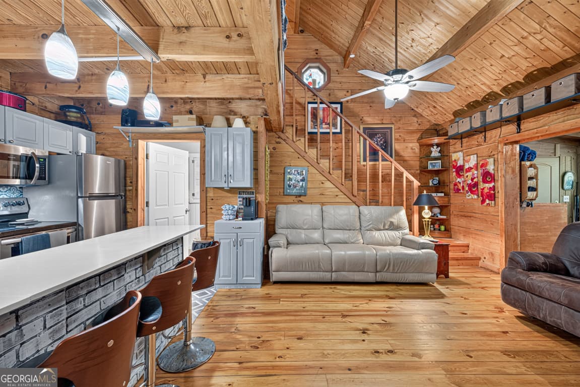 3 bedroom, 2 bathroom, 1,170 sq ft cabin,single family residence for sale at 249 Monroe Ridge Road, Sautee Nacoochee, GA 30571 — photo 9