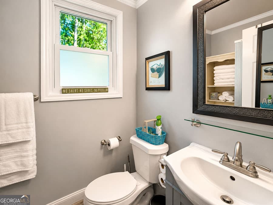 3 bedroom, 1 bathroom, 990 sq ft single family residence for sale at 534 Gambrell Road, Townville, SC 29689 — photo 7