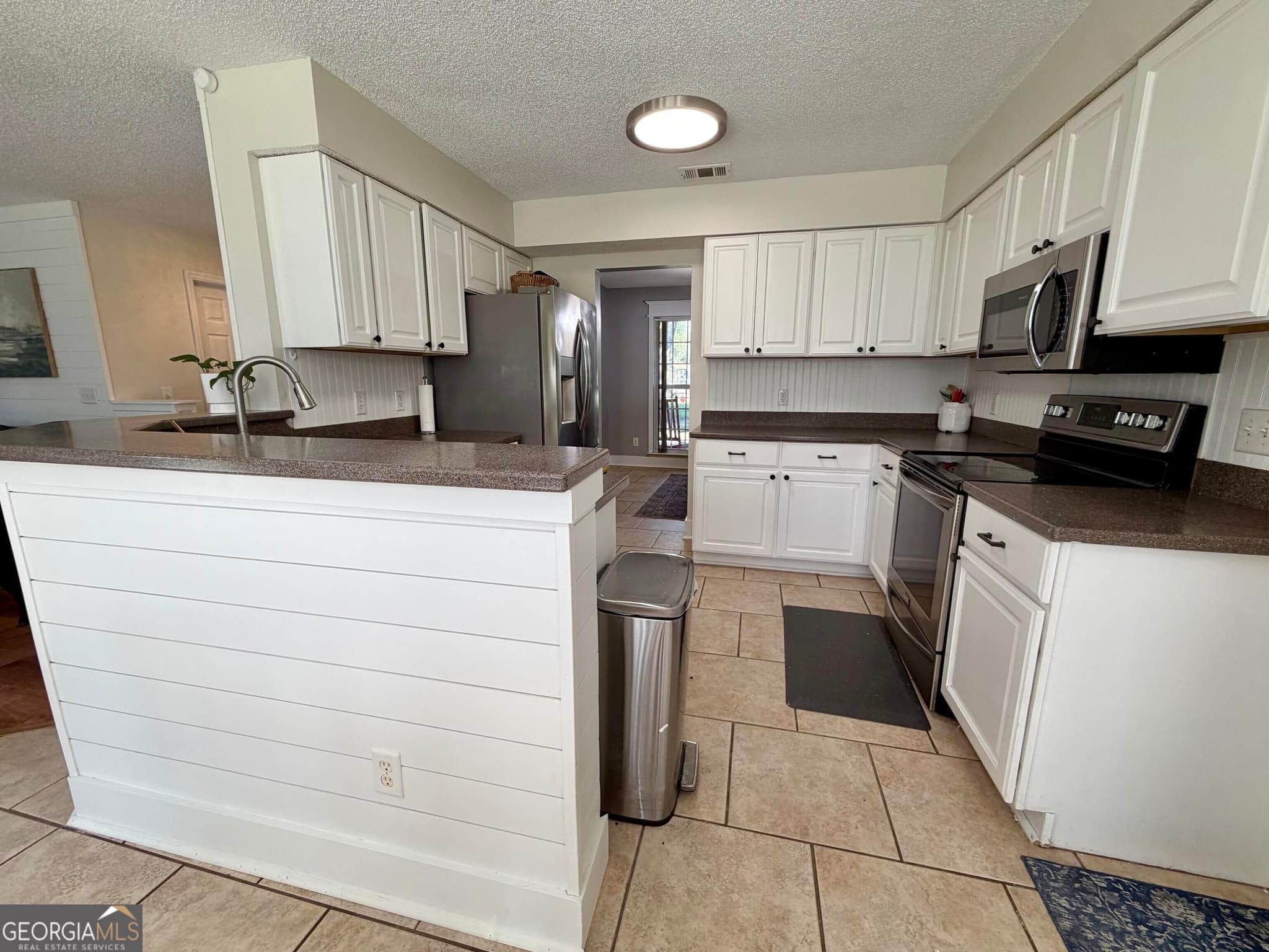 4 bedroom, 2.5 bathroom, 2,034 sq ft single family residence for sale at 5208 Smith Road, Townsend, GA 31331 — photo 6