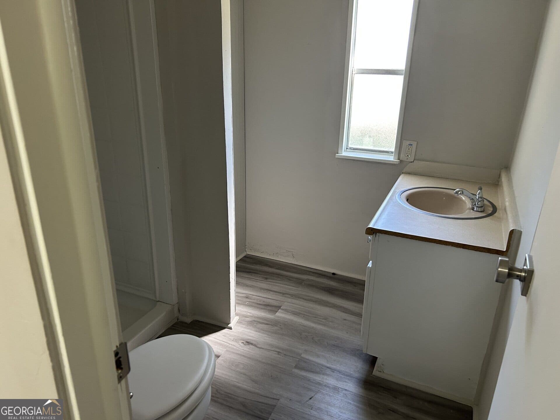 3 bedroom, 2 bathroom, 780 sq ft manufactured home,single family residence for rent at 203 Mt Moriah, Auburn, GA 30011 for $1,300 a month — photo 9