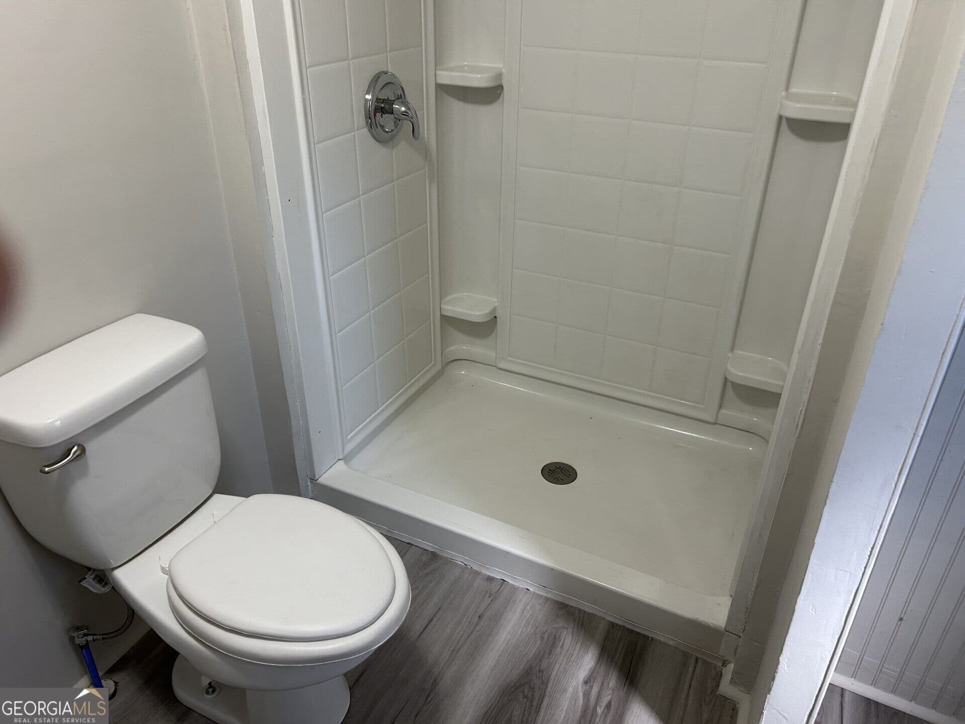 3 bedroom, 2 bathroom, 780 sq ft manufactured home,single family residence for rent at 203 Mt Moriah, Auburn, GA 30011 for $1,300 a month — photo 8
