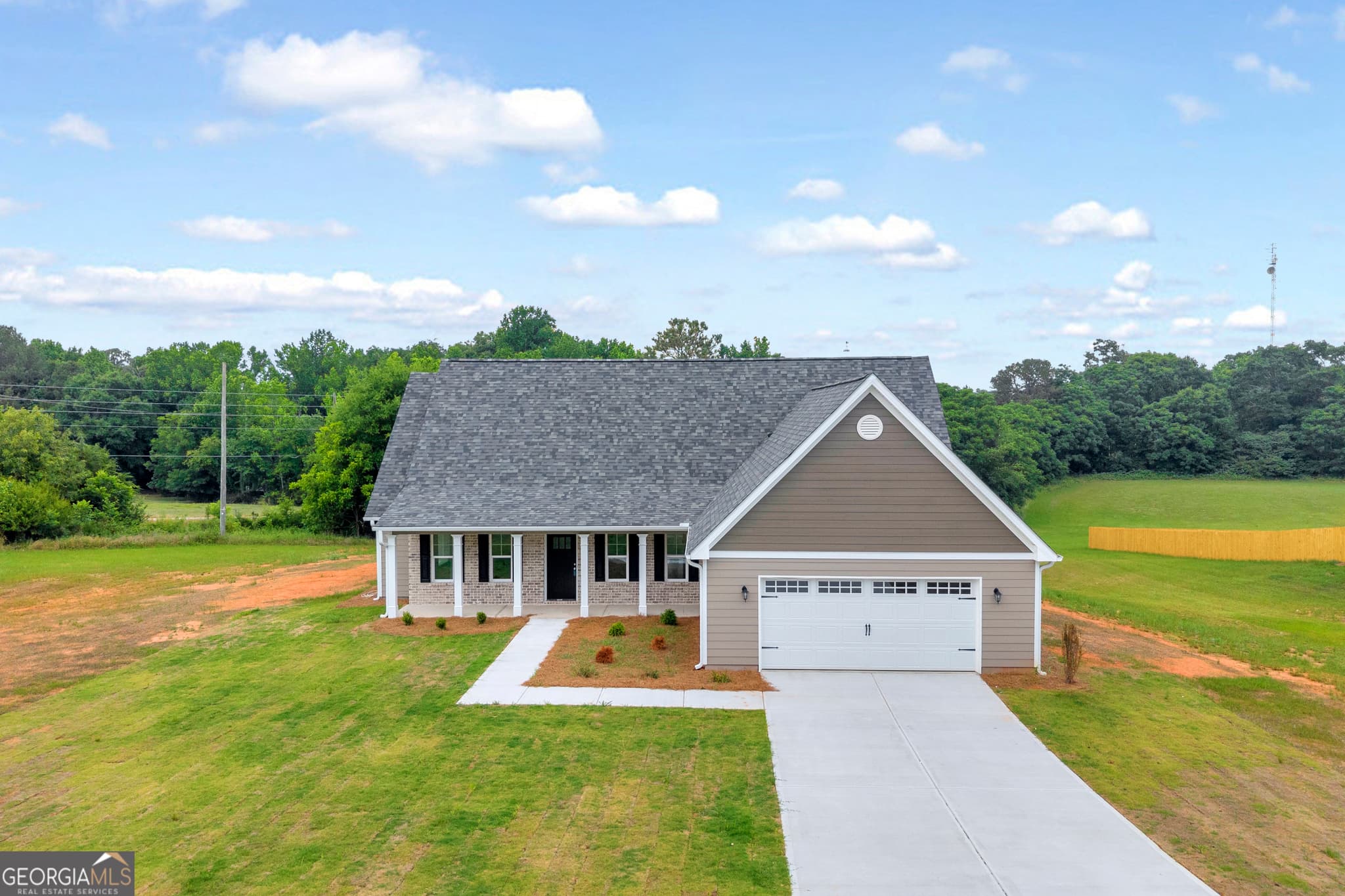 4 bedroom, 3 bathroom, 2,166 sq ft single family residence for sale at 110 Sewell Road, Lavonia, GA 30553 — photo 7