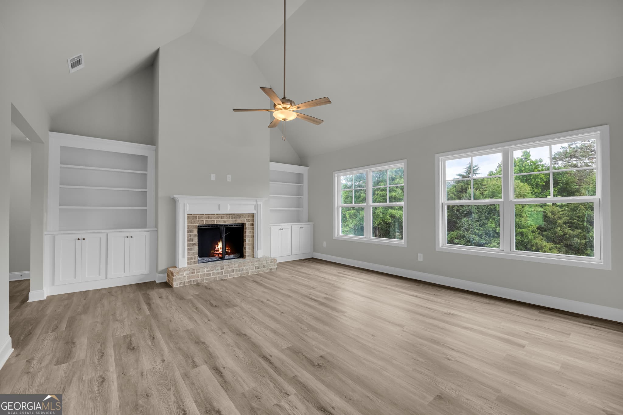 4 bedroom, 3 bathroom, 2,166 sq ft single family residence for sale at 110 Sewell Road, Lavonia, GA 30553 — photo 3
