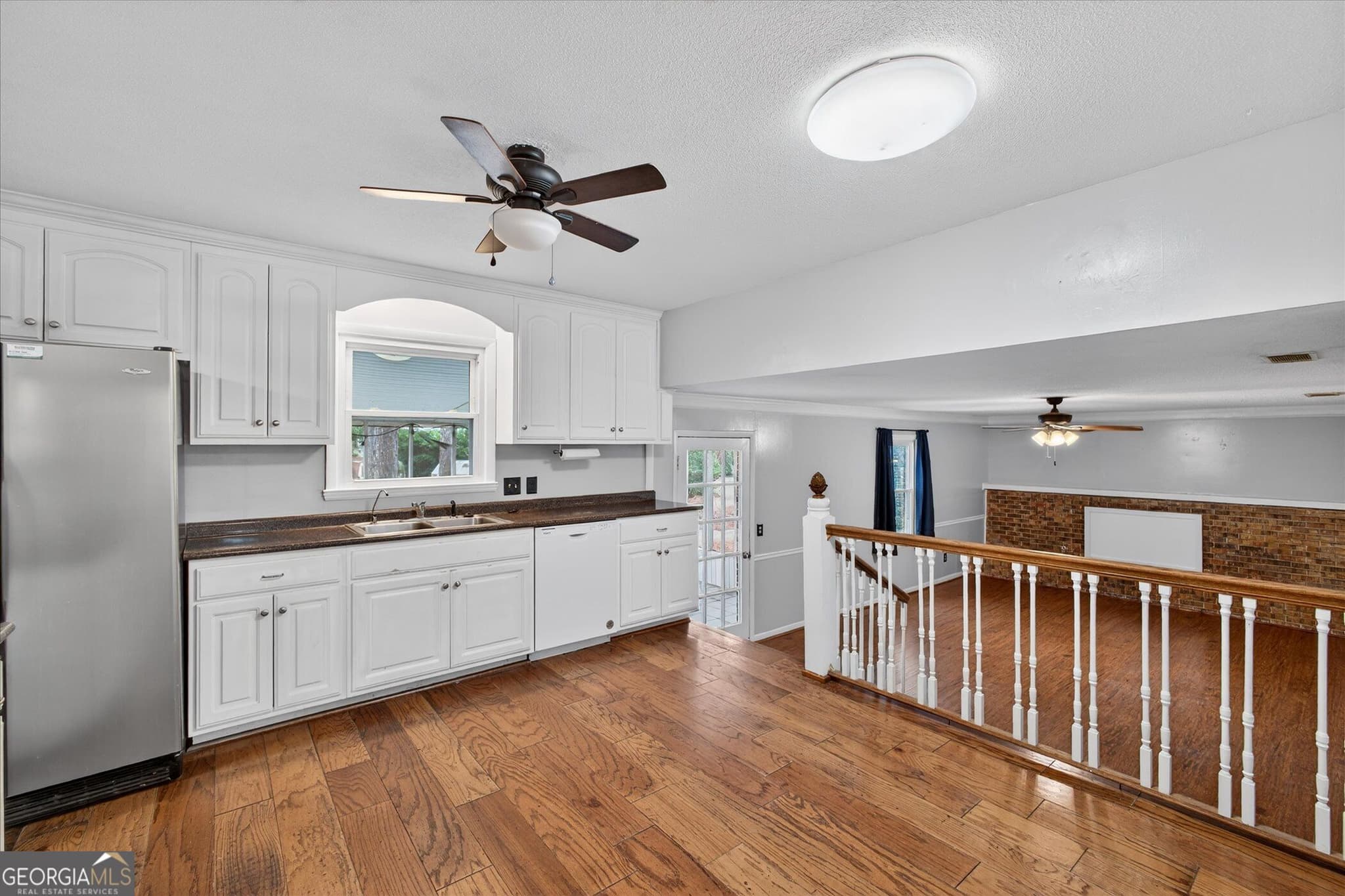 4 bedroom, 2.5 bathroom, 2,268 sq ft single family residence for sale at 208 Bel Air Drive, Statesboro, GA 30461 — photo 2