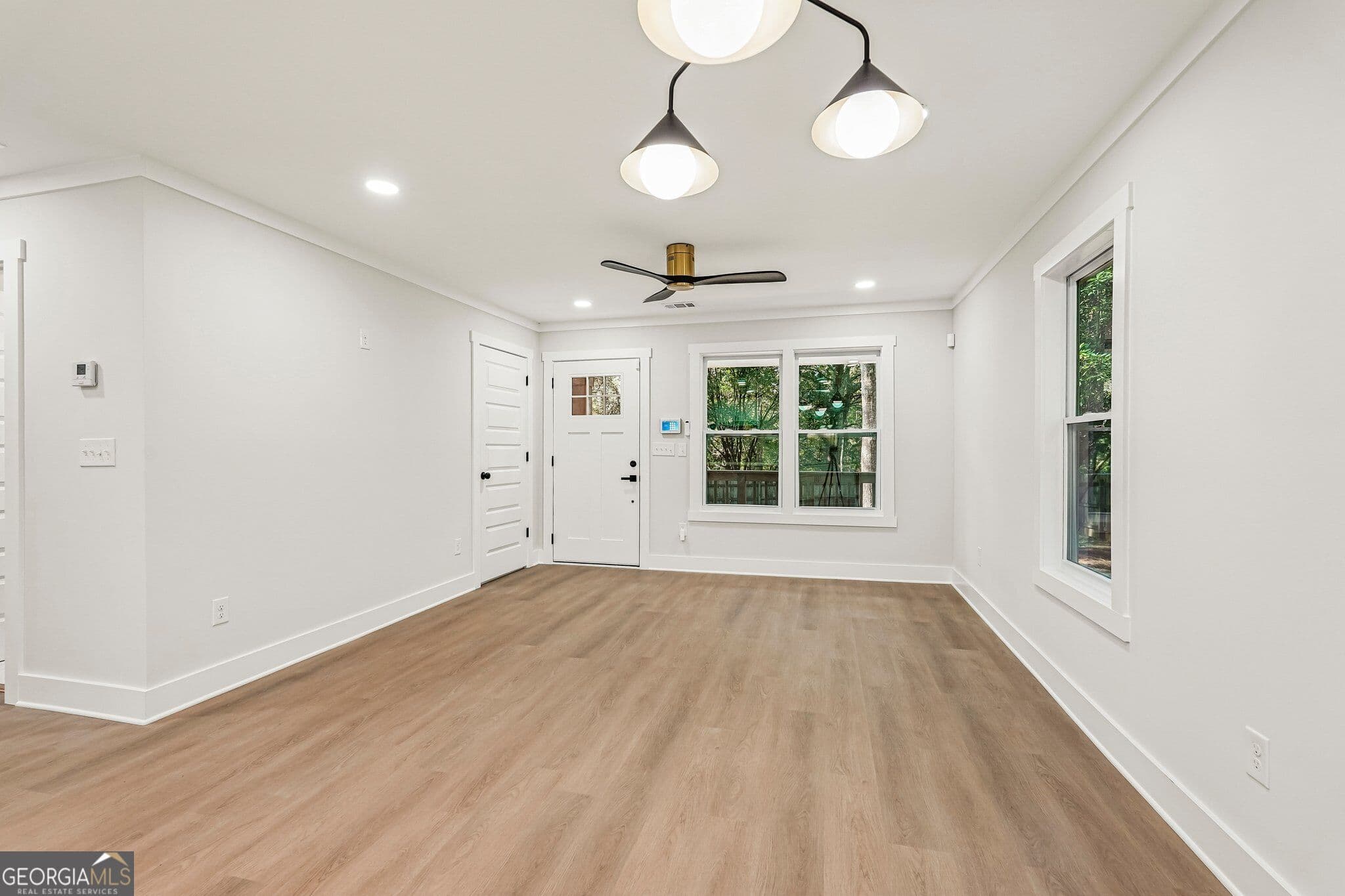 3 bedroom, 2 bathroom, 1,200 sq ft single family residence for sale at 84 Bagley Road, Newnan, GA 30265 — photo 5