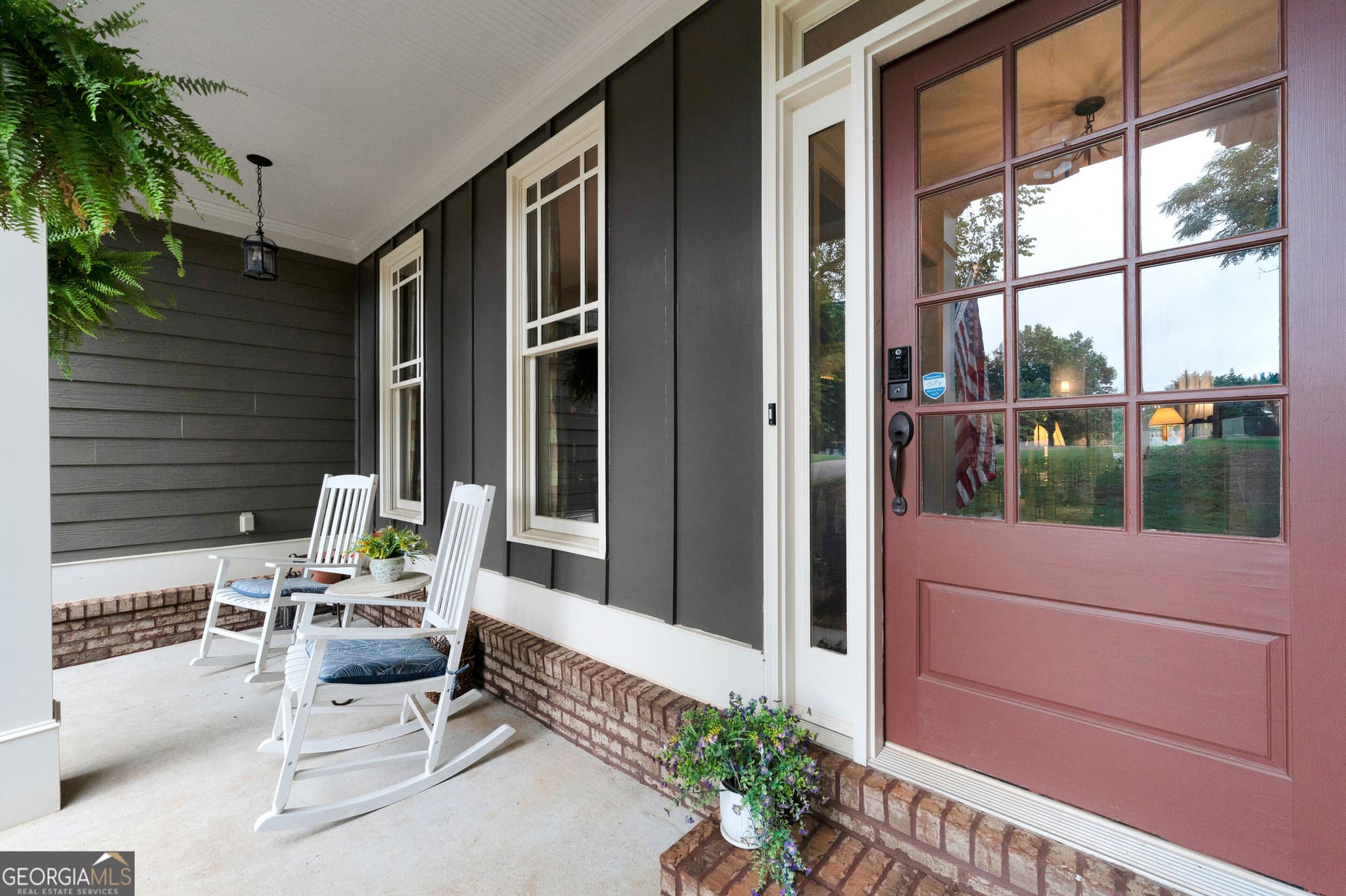 4 bedroom, 3.5 bathroom, 2,563 sq ft single family residence for sale at 122 Albright Court, Commerce, GA 30529 — photo 3