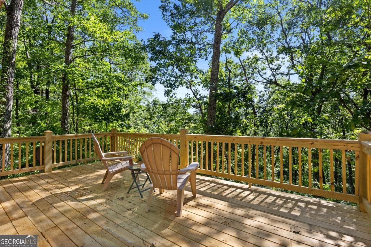2 bedroom, 1 bathroom, 600 sq ft cabin,single family residence for sale at 382 Highland Road, Ellijay, GA 30540 — photo 6