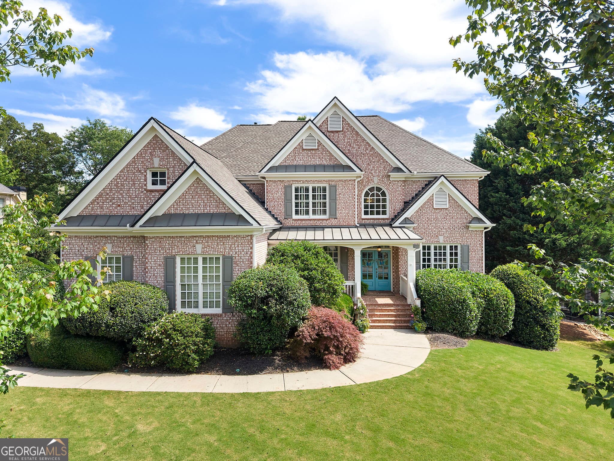 6 bedroom, 5 bathroom, 6,506 sq ft single family residence sold at 940 Checkered Way, Kennesaw, GA 30152