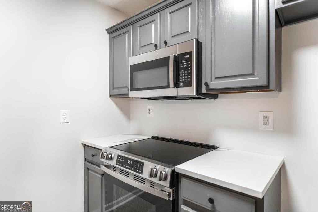 2 bedroom, 2 bathroom, 1,162 sq ft single family residence for sale at 5 Pine Shadow Court, Centerville, GA 31028 — photo 4