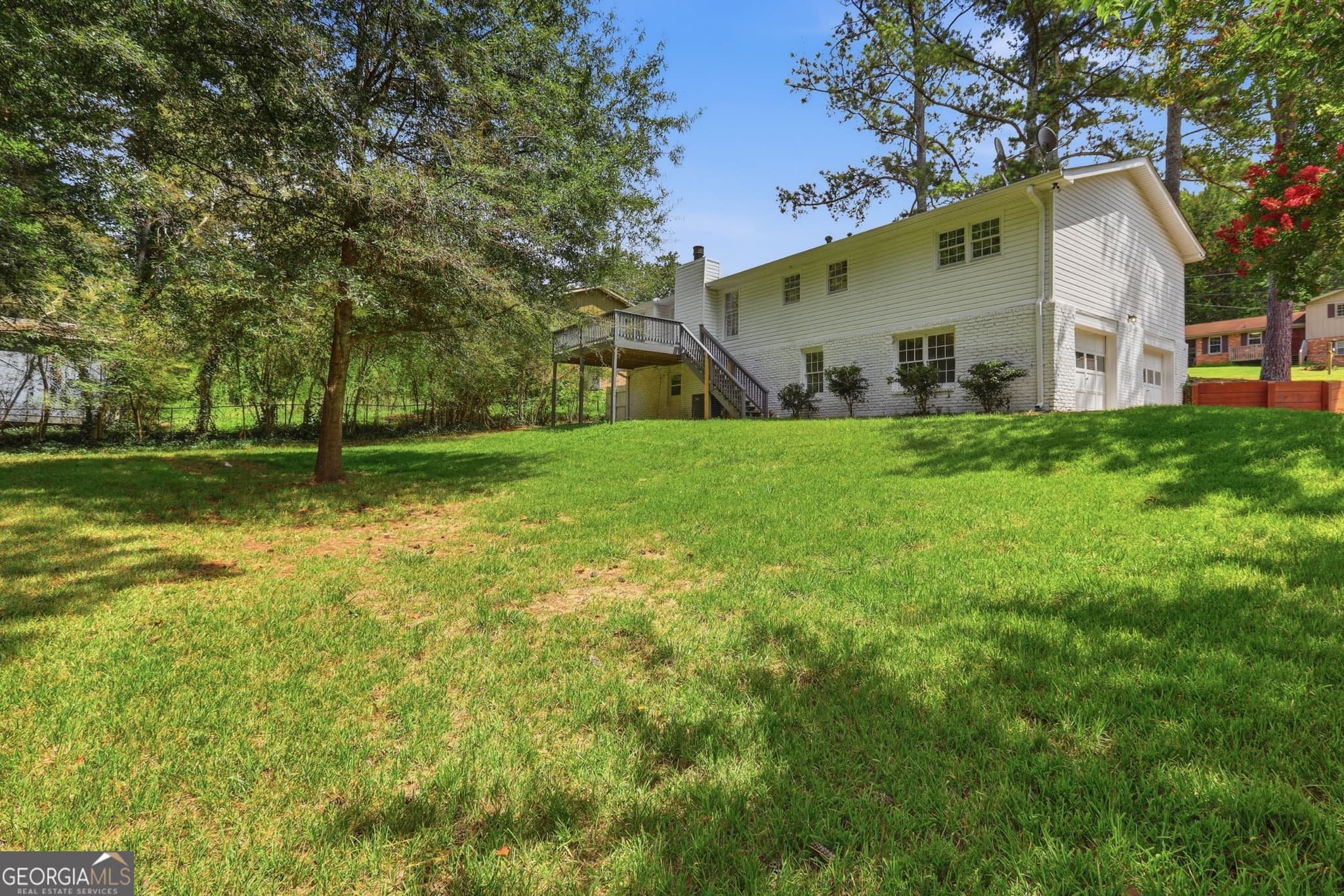 4 bedroom, 3 bathroom, 2,599 sq ft single family residence for sale at 3300 S Whisper Drive, Douglasville, GA 30135 — photo 5