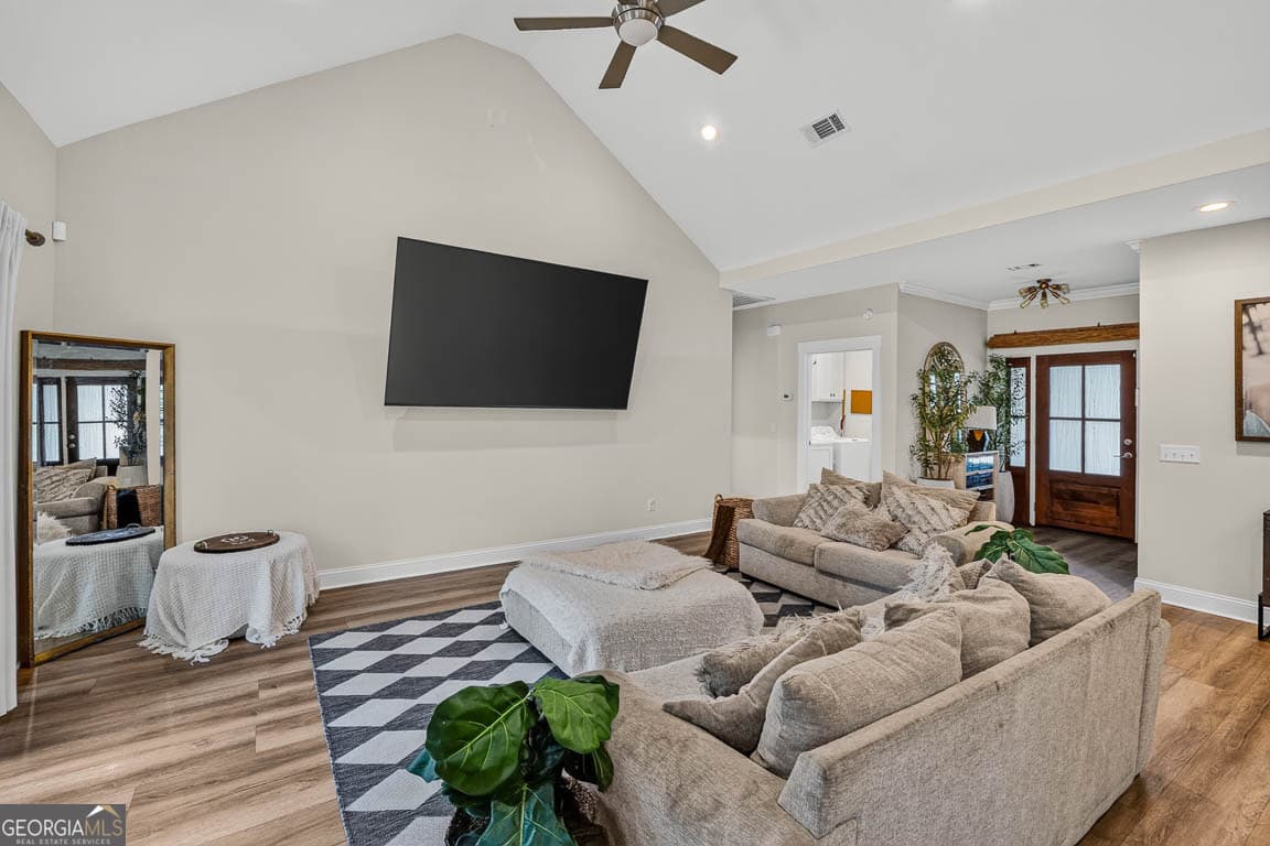 4 bedroom, 3 bathroom, 2,115 sq ft single family residence for sale at 167 Silver Bluff Circle, Brunswick, GA 31523 — photo 3