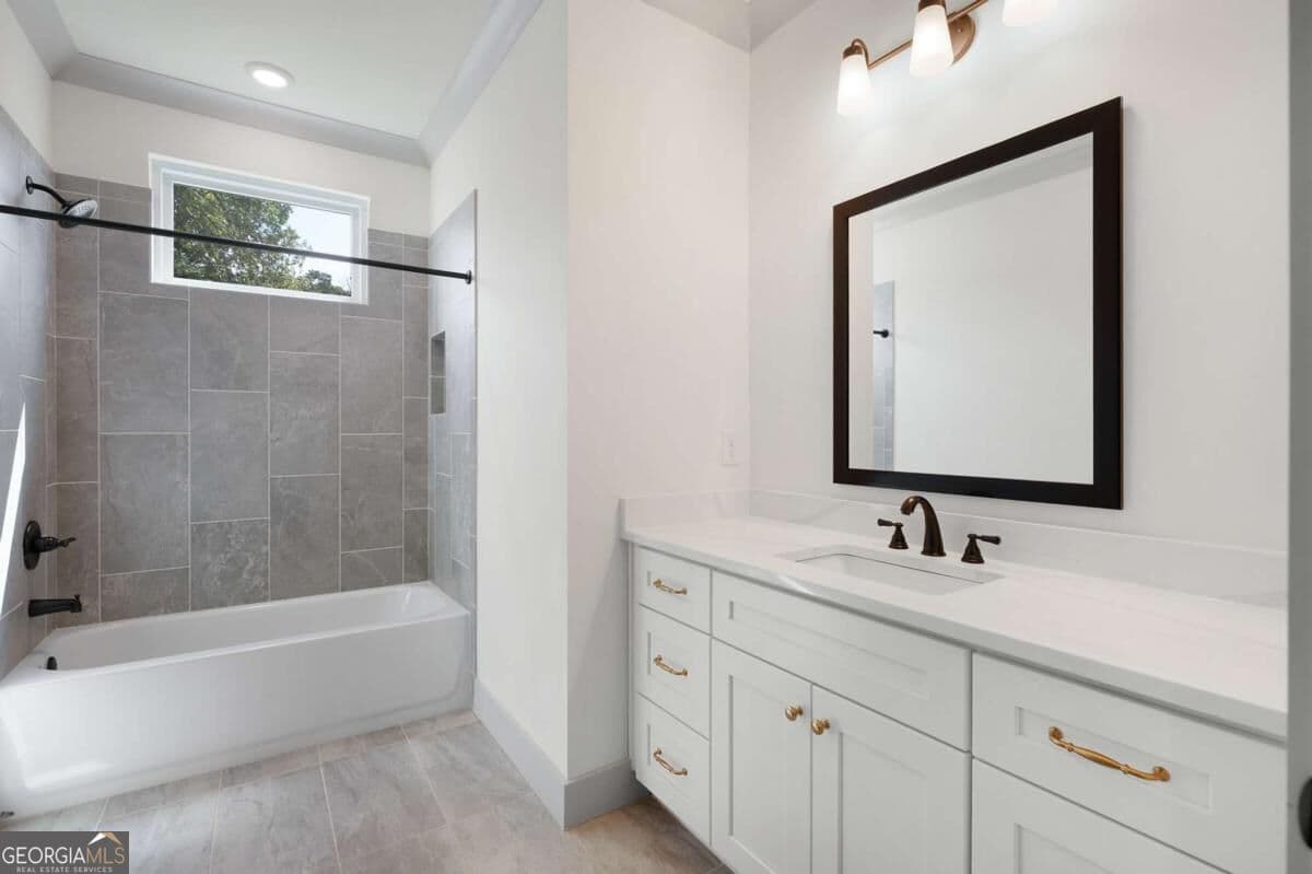 3 bedroom, 3 bathroom, 2,384 sq ft townhouse for sale at 42 Villa Vista 6, Jasper, GA 30148 — photo 9