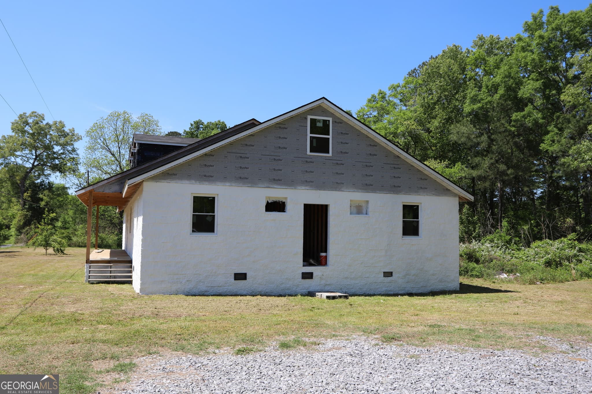 6 bedroom, 6 bathroom, 4,256 sq ft single family residence for sale at 271 Cemetery Road, Lyerly, GA 30730 — photo 2