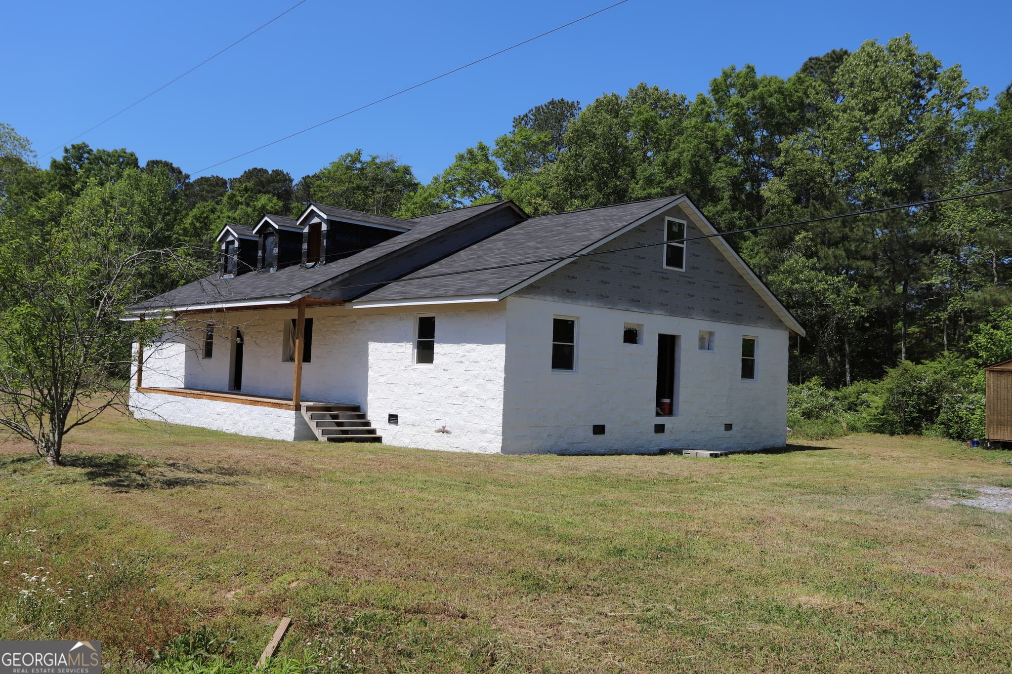6 bedroom, 6 bathroom, 4,256 sq ft single family residence for sale at 271 Cemetery Road, Lyerly, GA 30730 — photo 3