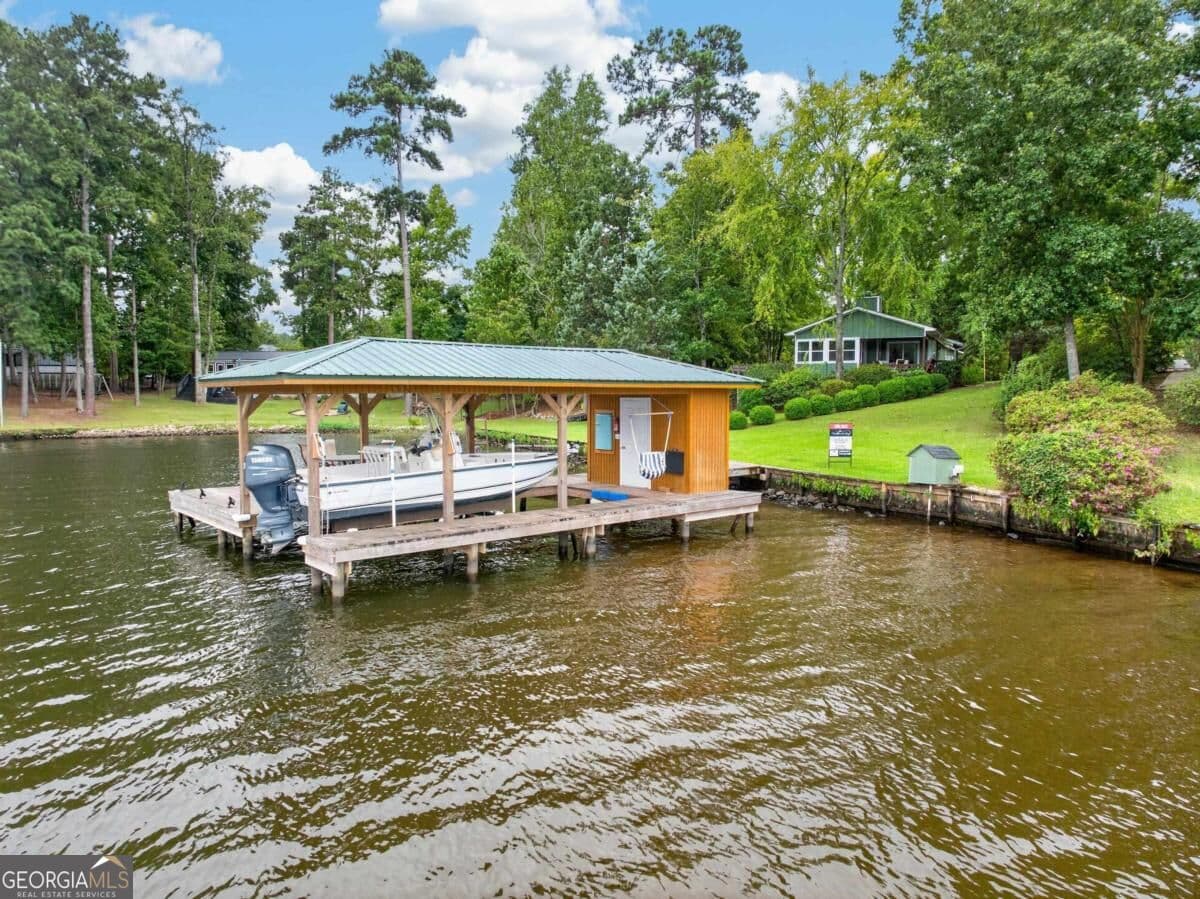 2 bedroom, 2 bathroom, 1,110 sq ft single family residence under contract at 2260 Oconee Drive, Sparta, GA 31087 — photo 3