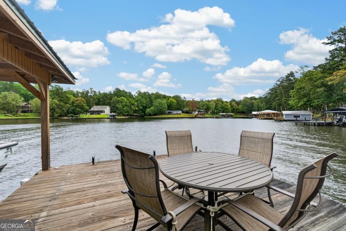 2 bedroom, 2 bathroom, 1,110 sq ft single family residence under contract at 2260 Oconee Drive, Sparta, GA 31087 — photo 8