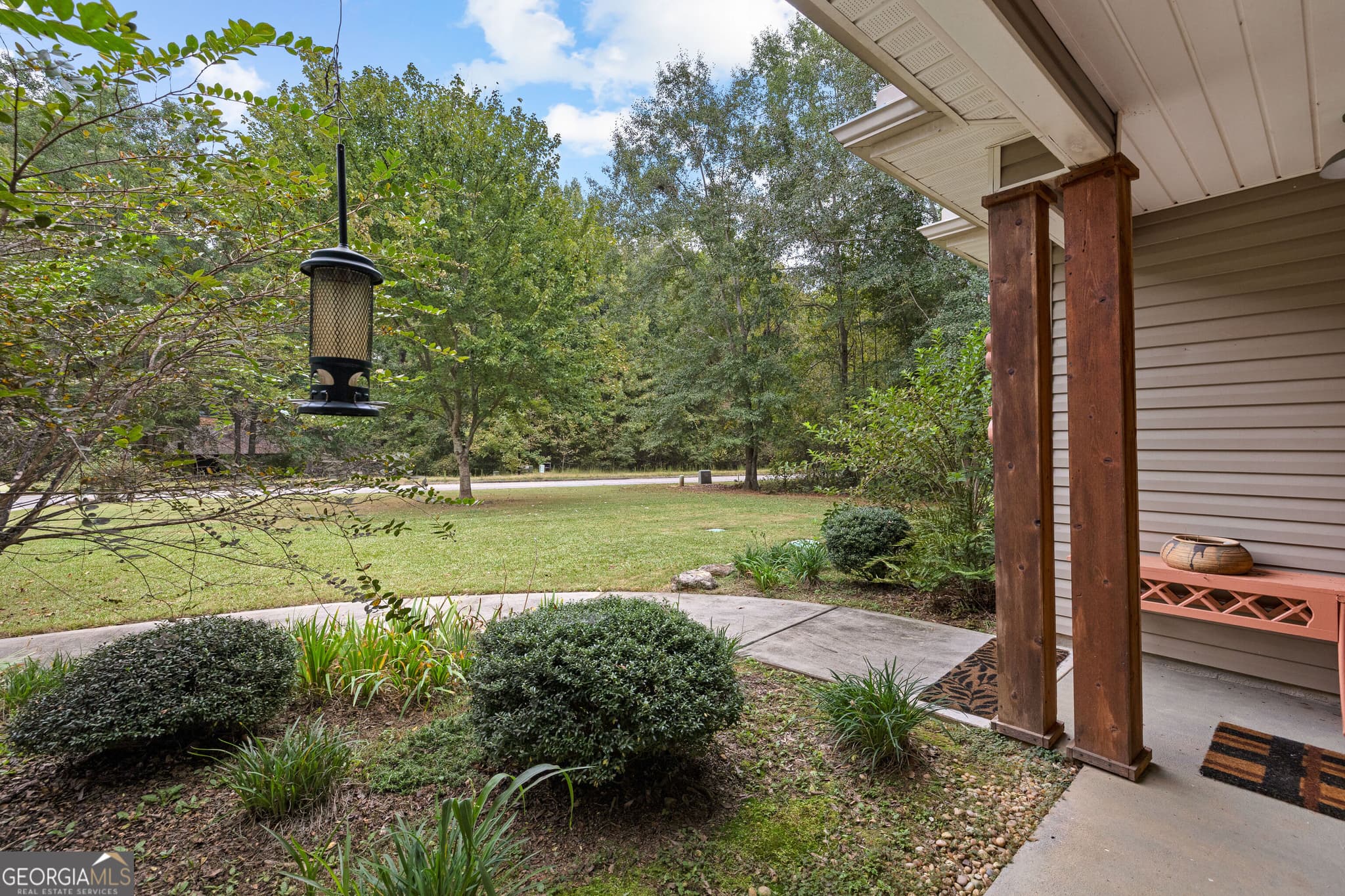 3 bedroom, 2 bathroom, 1,477 sq ft single family residence for sale at 135 Bugler's Way, Griffin, GA 30224 — photo 4