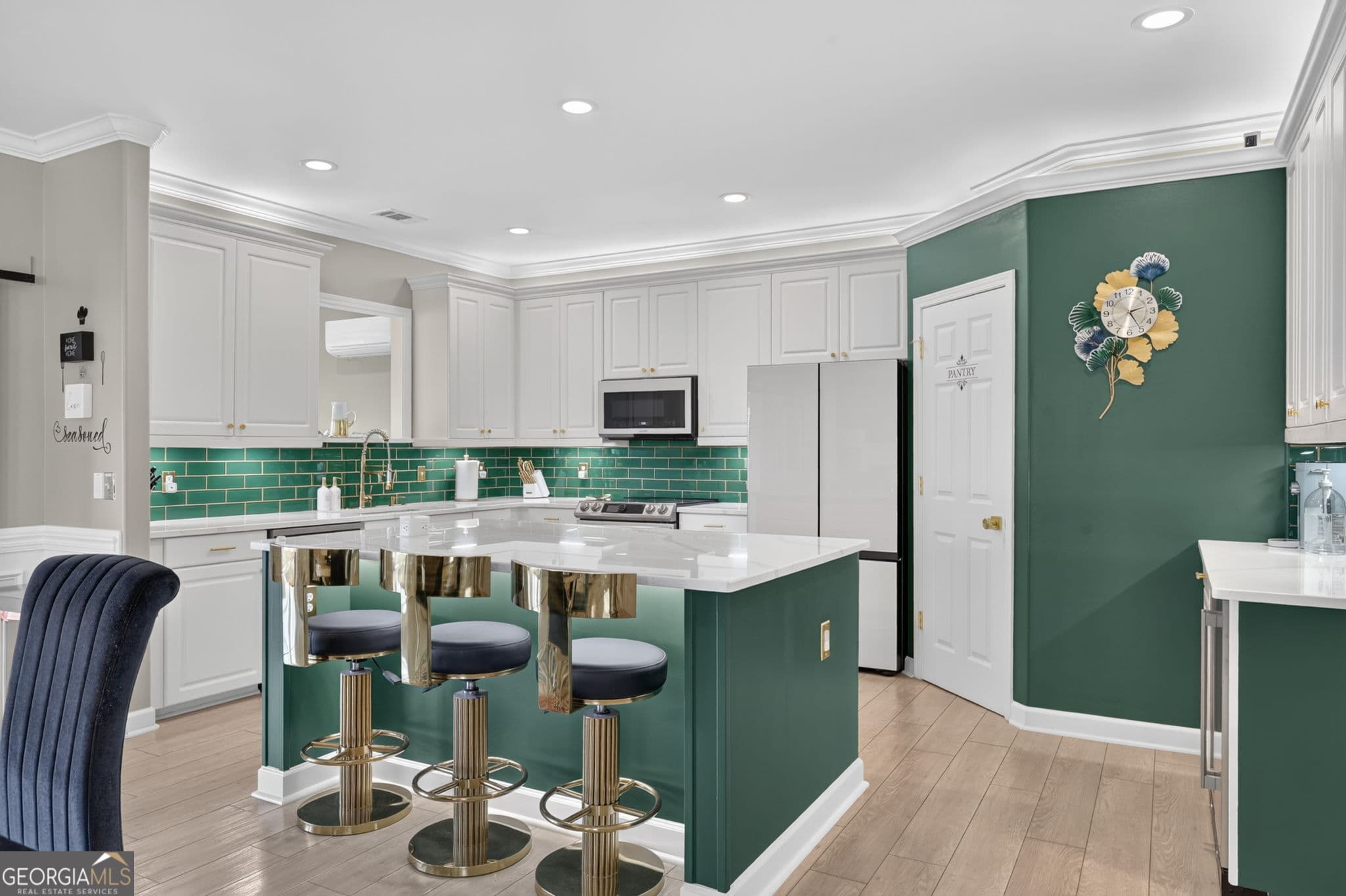 5 bedroom, 3 bathroom, 4,402 sq ft single family residence for sale at 25 Melody Drive, Pooler, GA 31322 — photo 8