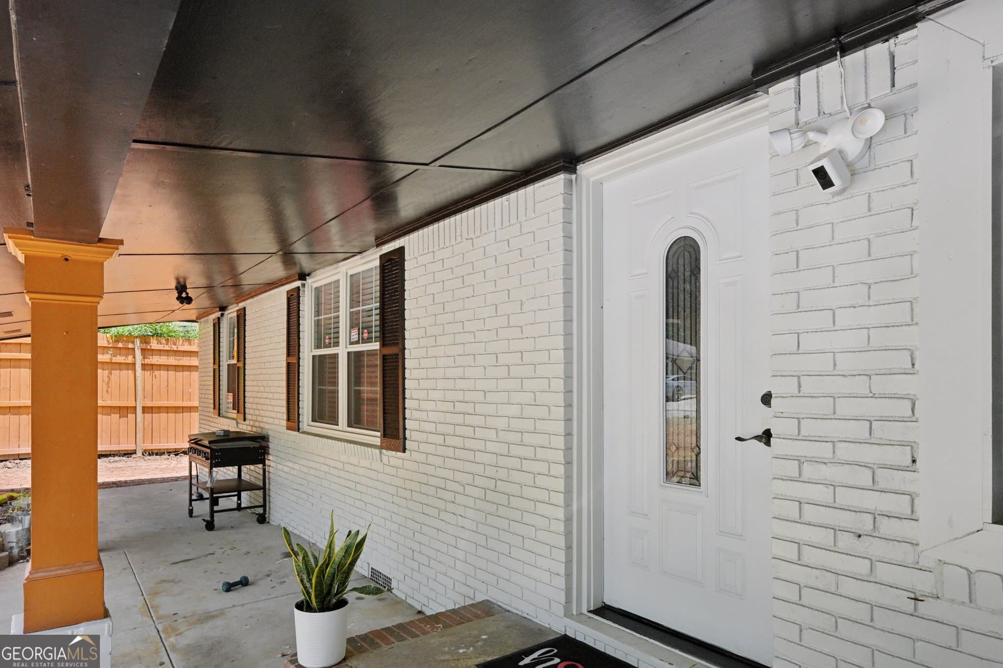 4 bedroom, 3 bathroom, 1,336 sq ft single family residence for sale at 5950 Springview Drive, Forest Park, GA 30297 — photo 2