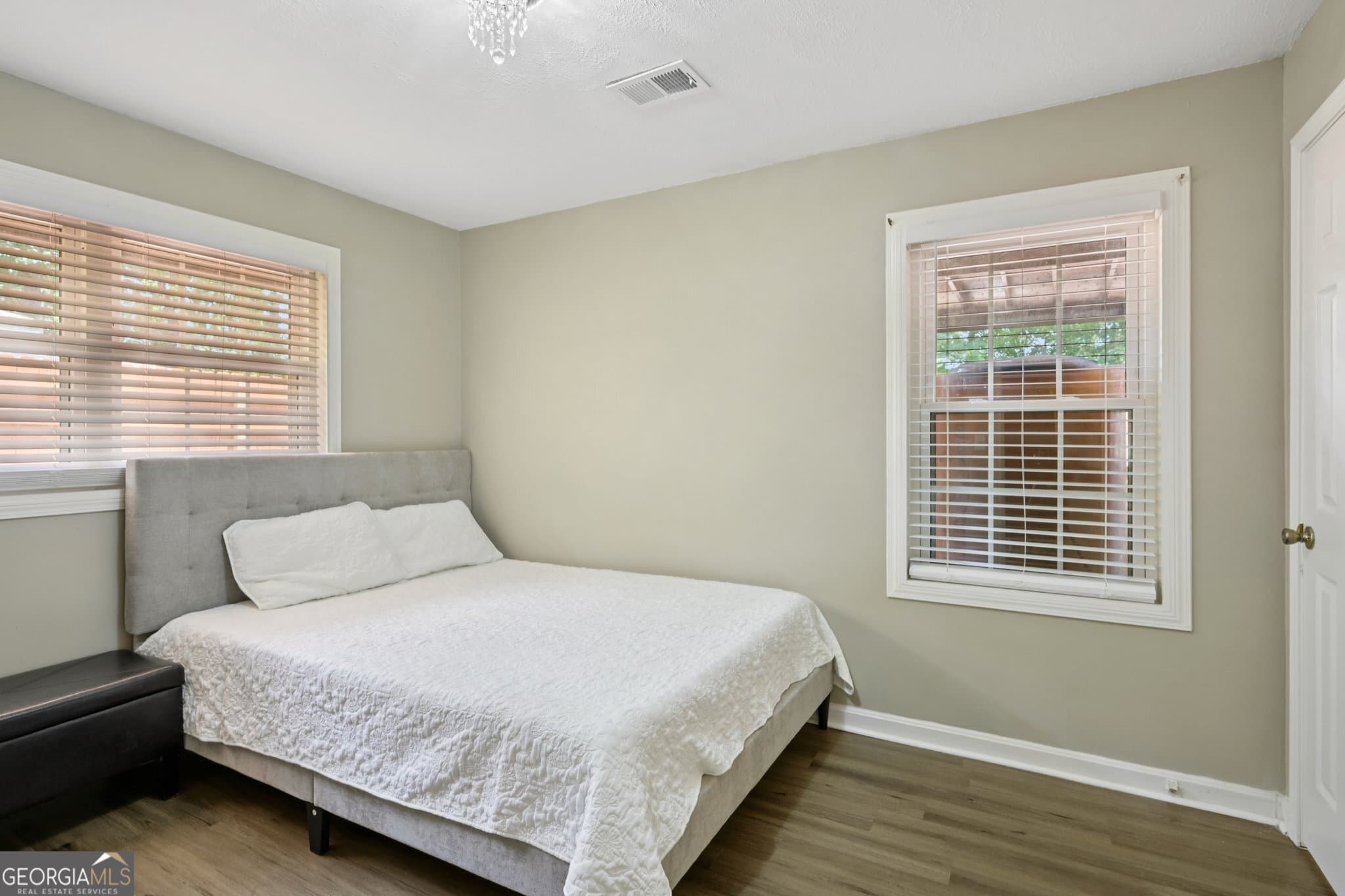 4 bedroom, 3 bathroom, 1,336 sq ft single family residence for sale at 5950 Springview Drive, Forest Park, GA 30297 — photo 10