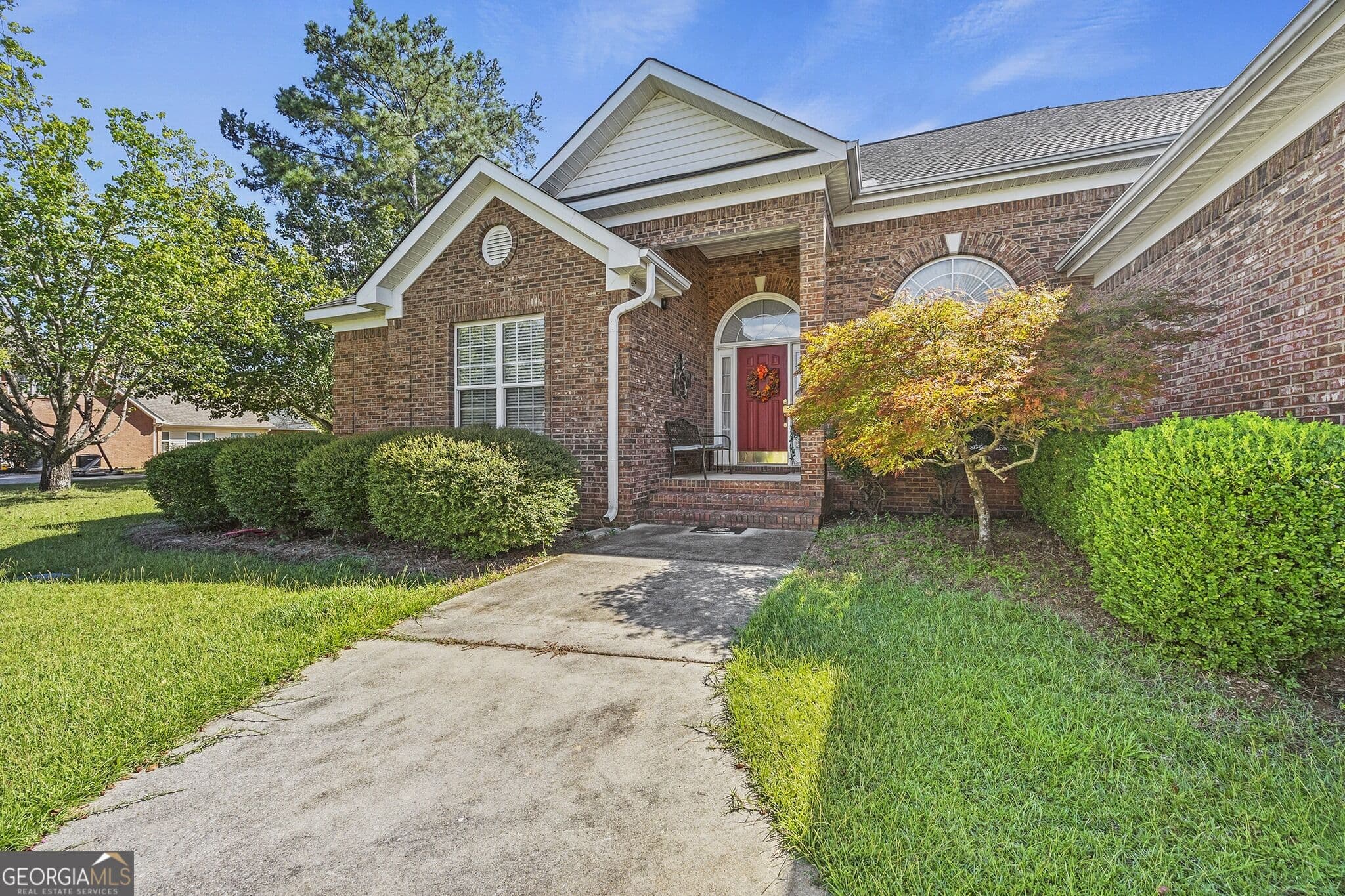 4 bedroom, 3 bathroom, 2,096 sq ft single family residence for sale at 100 Julep Court, Warner Robins, GA 31088 — photo 6