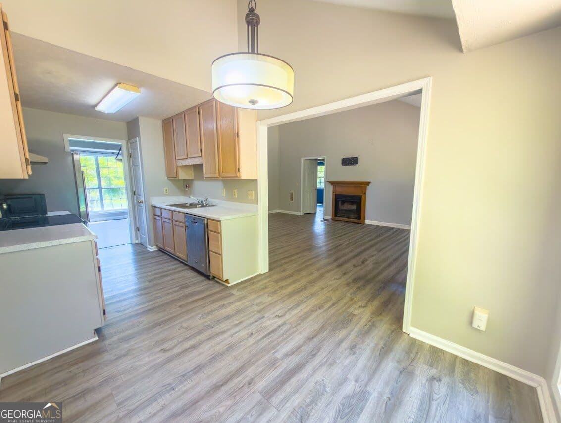 3 bedroom, 2 bathroom, 1,405 sq ft single family residence for sale at 57 Harpers Way, Carrollton, GA 30117 — photo 9