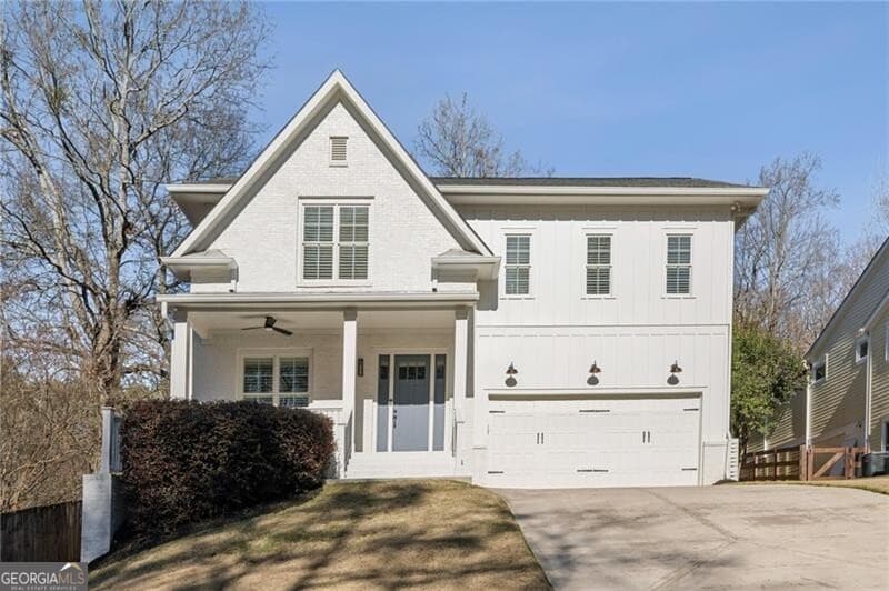 4 bedroom, 3.5 bathroom, 3,380 sq ft single family residence sold at 1062 Country Lane, Atlanta, GA 30324