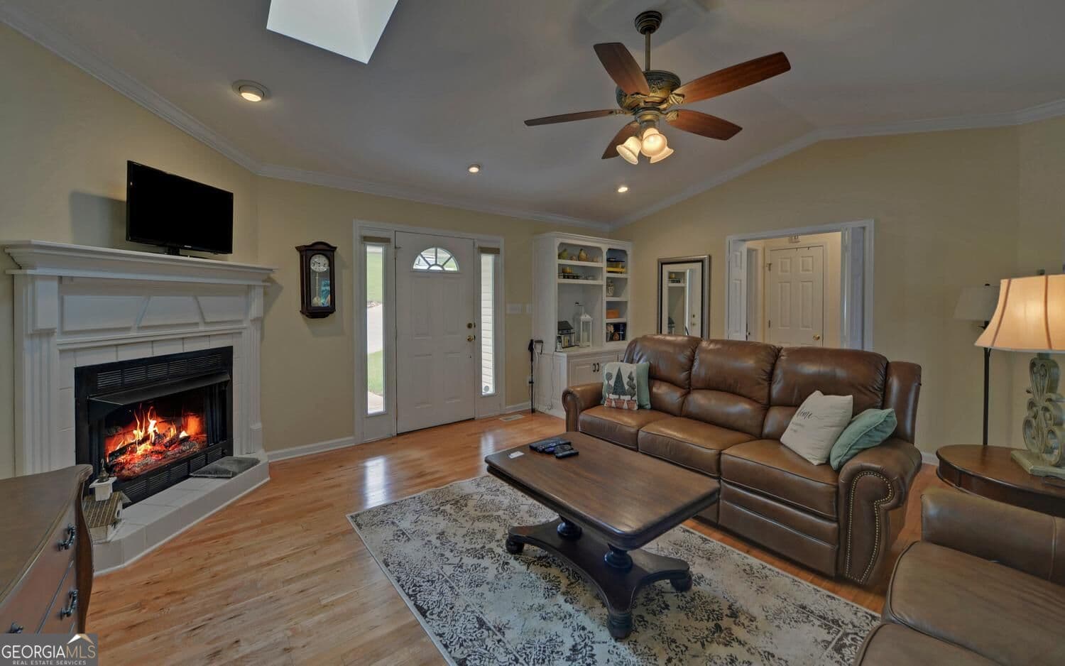 5 bedroom, 3 bathroom, 3,067 sq ft single family residence for sale at 300 Knox Circle, Lavonia, GA 30553 — photo 5