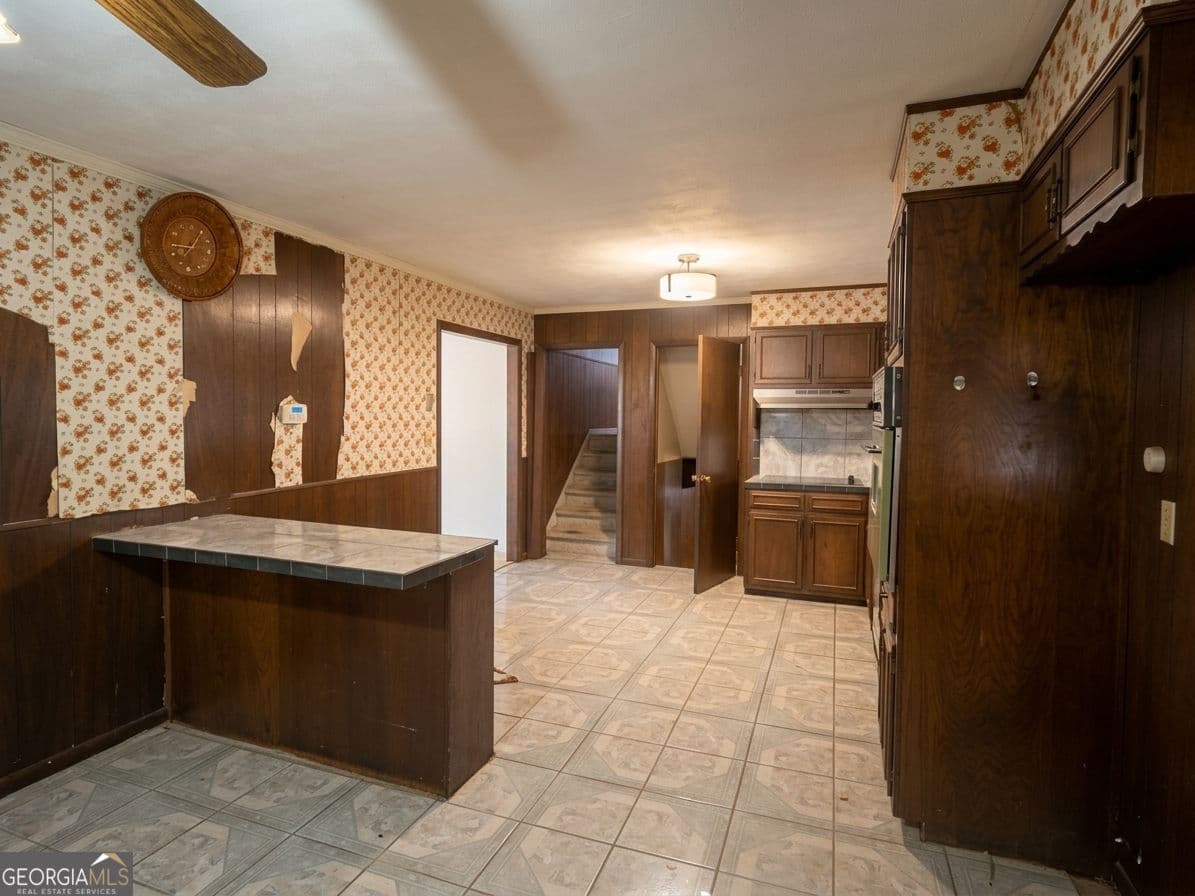 3 bedroom, 1.5 bathroom, 1,652 sq ft single family residence for sale at 279 Timberland Trail, Riverdale, GA 30274 — photo 4