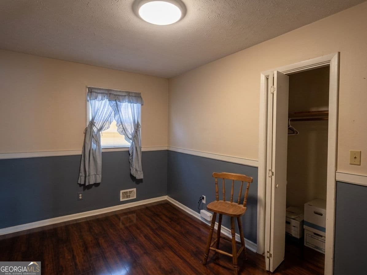 3 bedroom, 1.5 bathroom, 1,652 sq ft single family residence for sale at 279 Timberland Trail, Riverdale, GA 30274 — photo 8