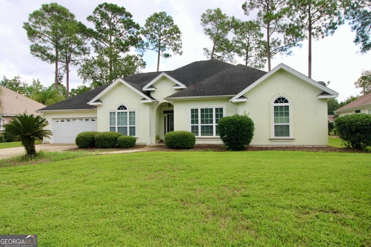 3 bedroom, 3 bathroom, 2,341 sq ft single family residence for rent at 223 Laurel Landing Boulevard, Kingsland, GA 31548 for $2,400 a month