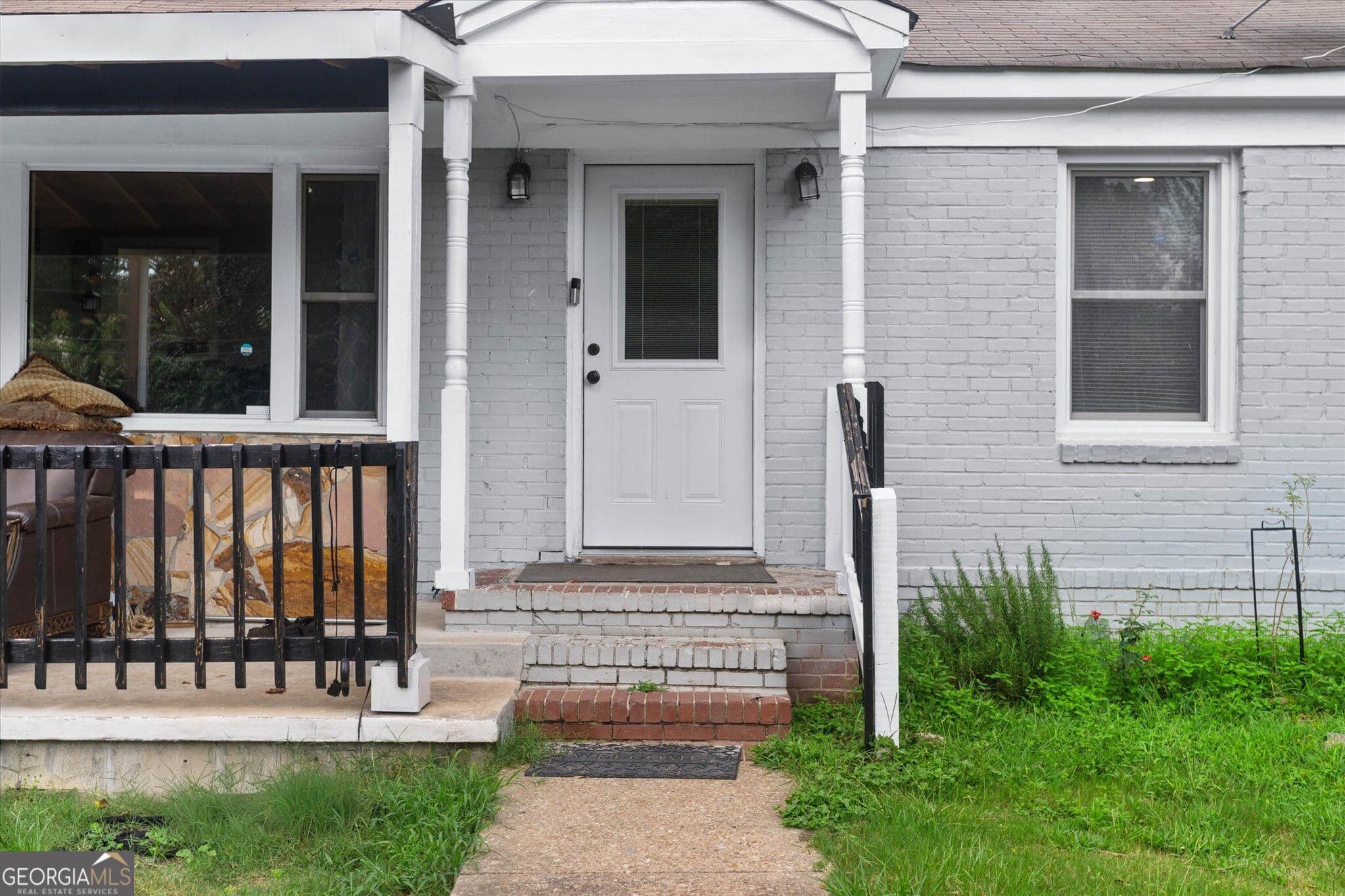 4 bedroom, 1.5 bathroom, 1,942 sq ft single family residence for sale at 2 Lafayette Drive, Columbus, GA 31903