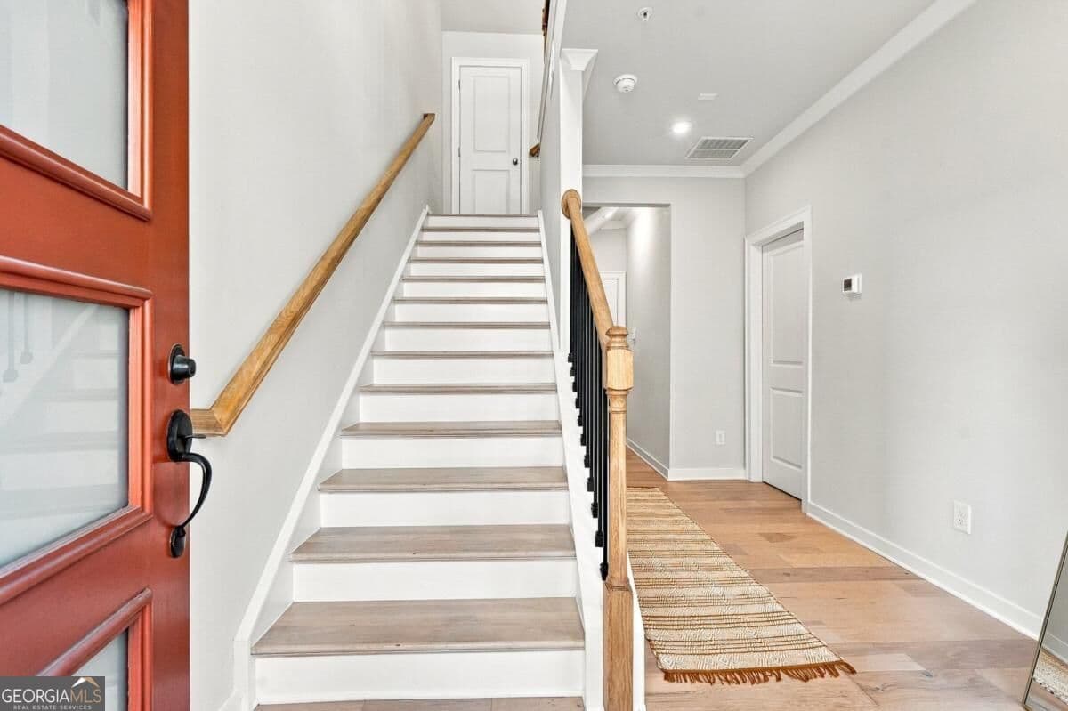 3 bedroom, 4 bathroom, 2,512 sq ft townhouse for rent at 1045 Burnside Road, Atlanta, GA 30318 for $4,995 a month — photo 3