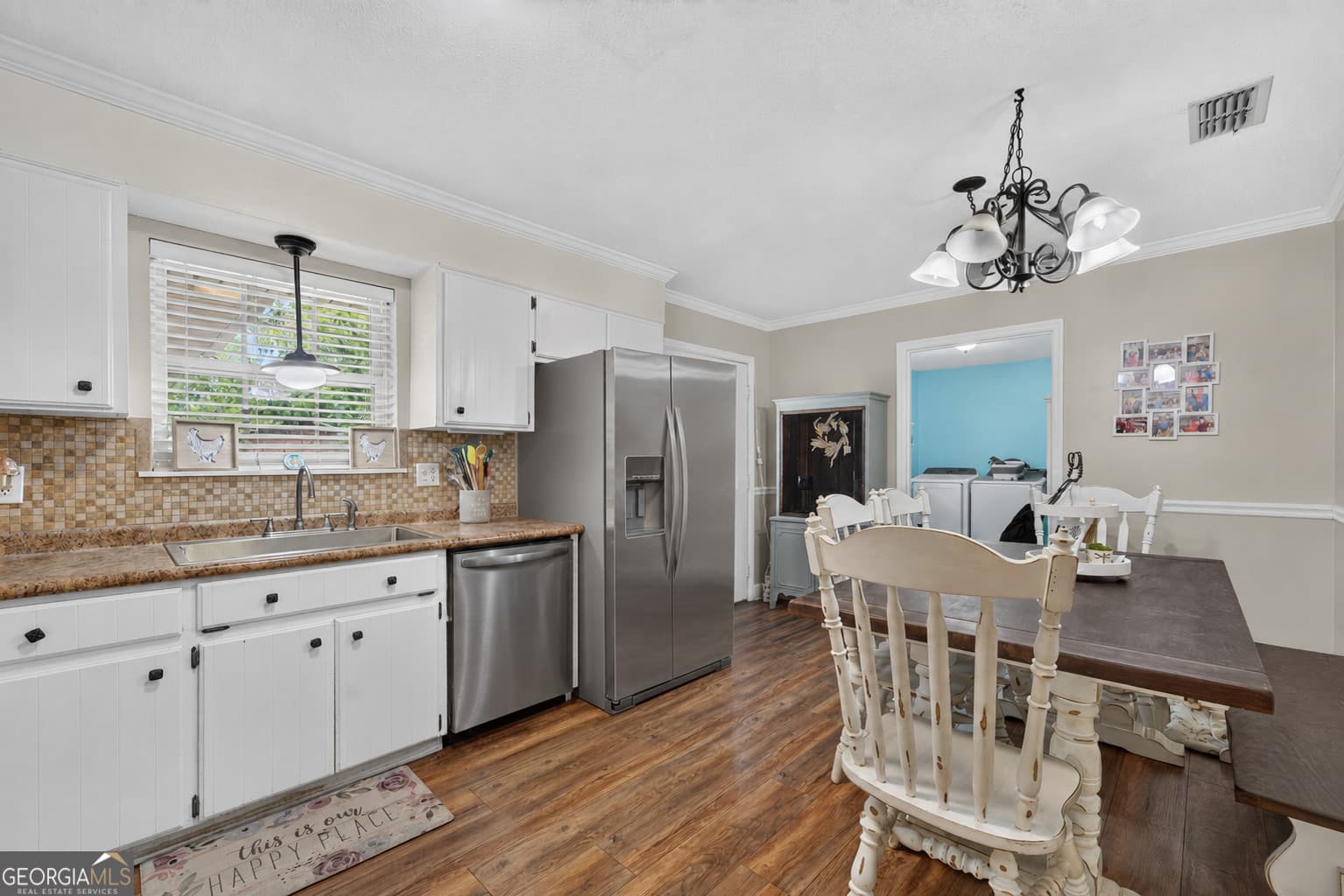 3 bedroom, 2 bathroom, 1,769 sq ft single family residence for sale at 408 McGregor Street, Blackshear, GA 31516 — photo 8