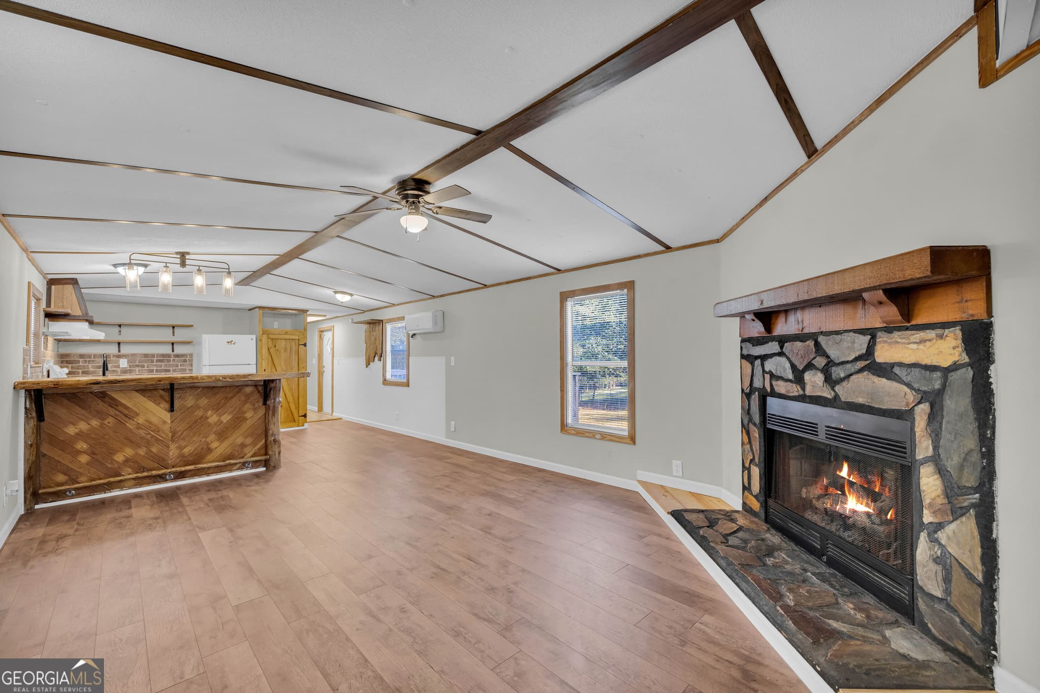2 bedroom, 2 bathroom, 924 sq ft manufactured home,single family residence for sale at 367 Griffin Road, Martin, GA 30557 — photo 6