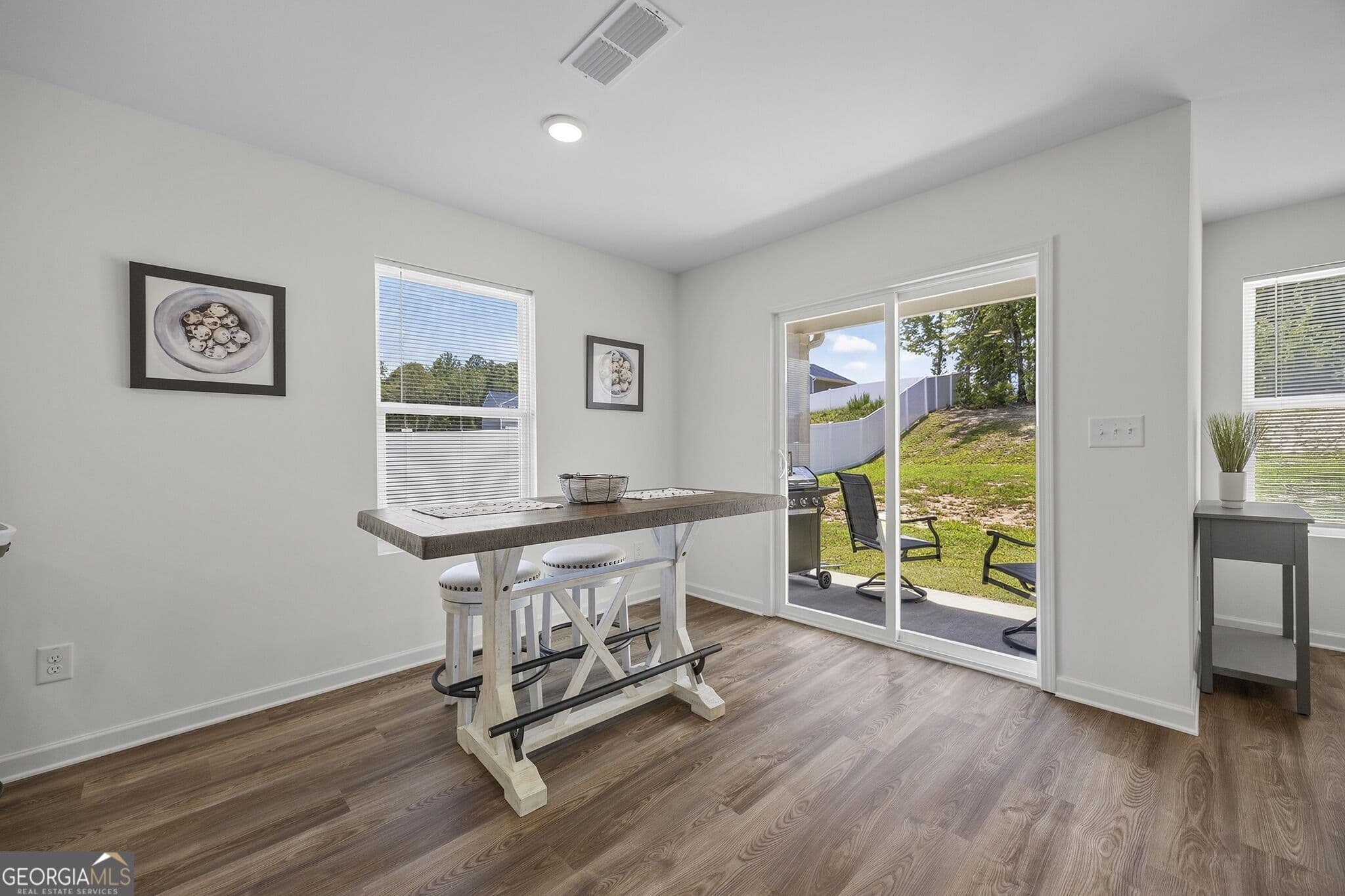 4 bedroom, 2 bathroom, 1,684 sq ft single family residence for sale at 104 Dream Catcher Drive, Lizella, GA 31052 — photo 10