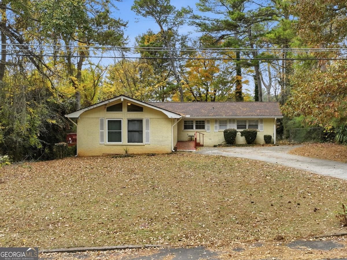 3 bedroom, 2 bathroom single family residence for sale at 2713 Neptune Place, Decatur, GA 30034